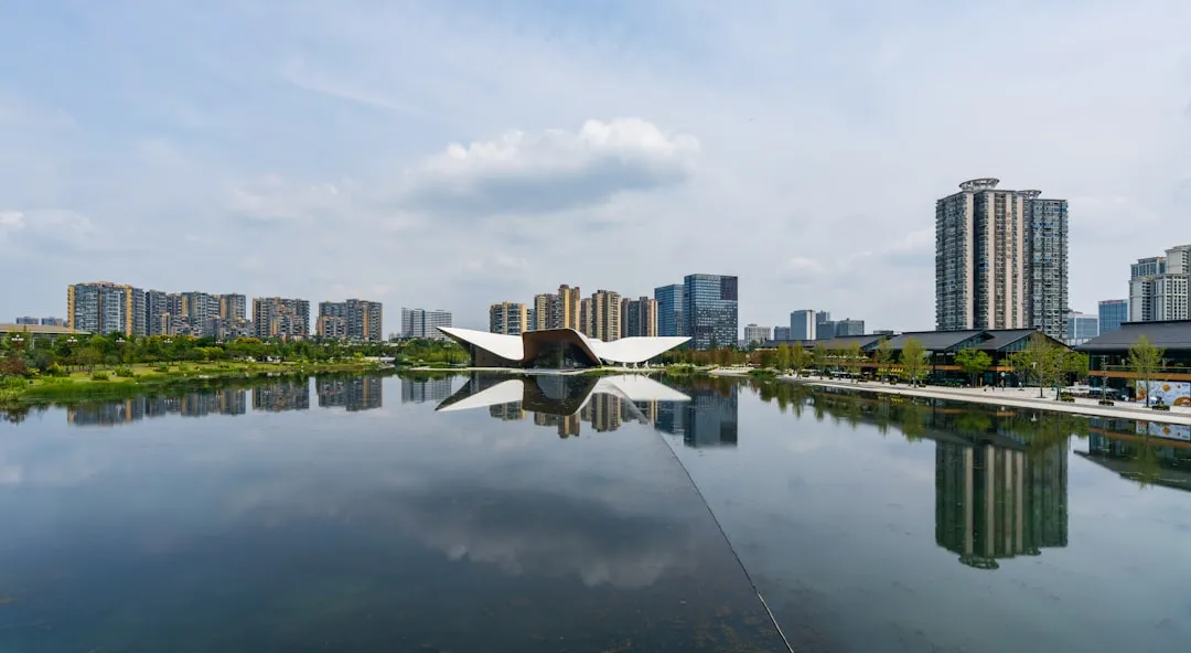 早教益智玩具技术解析：童月依百货积木系列的安全性与教育价值